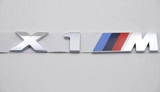 EMBLEMA TRASERO BMW X1 M LOGO CROMADO