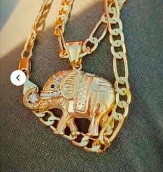 Colgante laminado en oro 18k