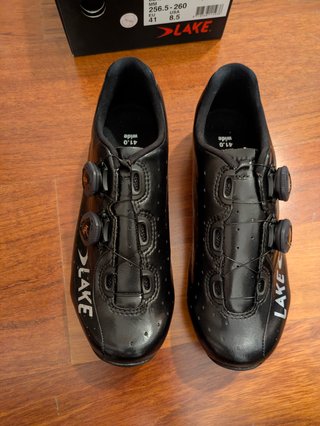 NUEVAS Zapatillas LAKE MX332-X WIDE talla 41