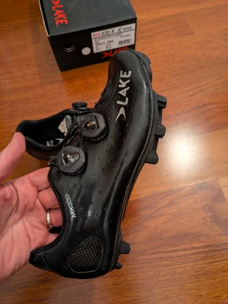 NUEVAS Zapatillas LAKE MX332-X WIDE talla 41