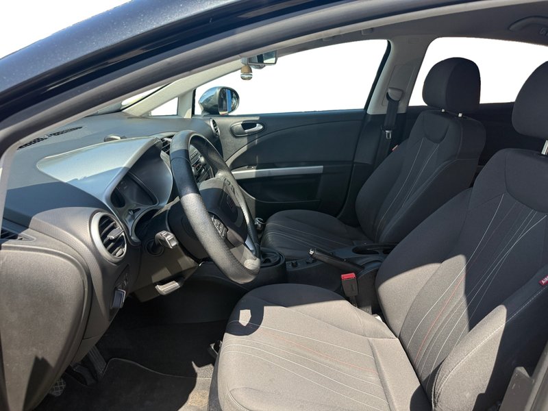 SEAT León 1.6 TDI CR Style Copa 2012, foto 12