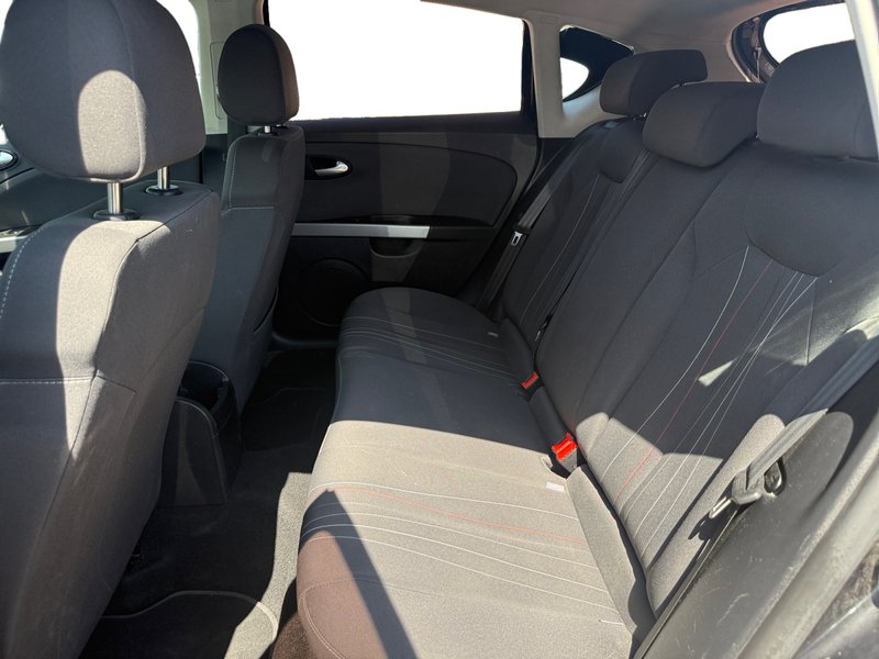 SEAT León 1.6 TDI CR Style Copa 2012, foto 16