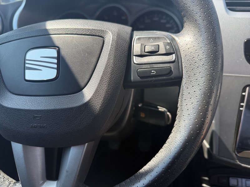 SEAT León 1.6 TDI CR Style Copa 2012, foto 21