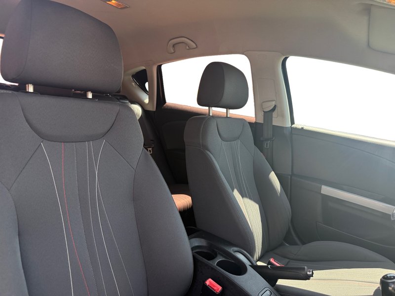 SEAT León 1.6 TDI CR Style Copa 2012, foto 17