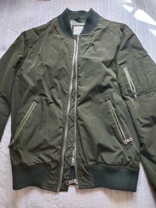Bomber jacket