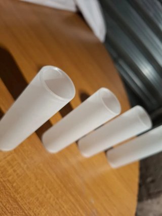 Ricambi antichi per lumi e lampadari