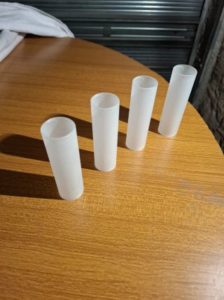 Ricambi antichi per lumi e lampadari