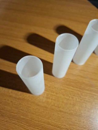 Ricambi antichi per lumi e lampadari