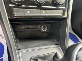 Volkswagen Touran 1.6TDi 115cv Advance 7 Plazas
