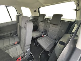 Volkswagen Touran 1.6TDi 115cv Advance 7 Plazas