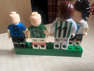 Figuras fútbol tipo Lego
