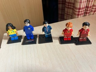Figuras fútbol tipo Lego