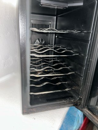 Vinoteca Saivod Negra
