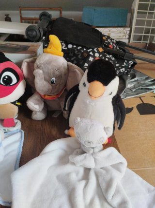 Lote 6 peluches infantiles