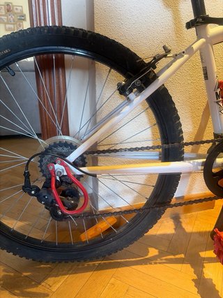 Bicicleta BTWIN Rockrider Blanca