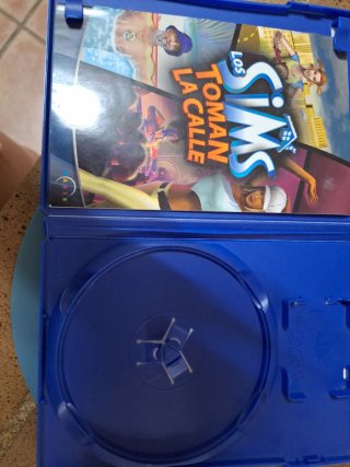 Caja original Los Sims Toman la Calle PS2 (Español