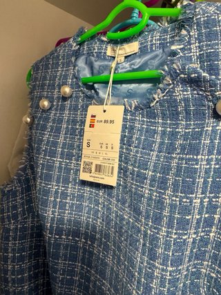 Vestido de tweed azul y blanco