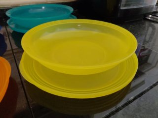 Juego Tupperware Vasos y Platos
