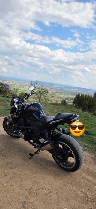 Kawasaki Z1000 Negra Impecable