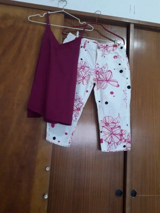 Pantalón Pirata estampado y Top a juego