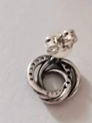 Pendientes Pandora Aro Entrelazado Plata