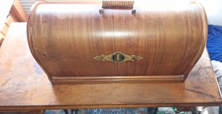 Máquina de coser Singer antigua