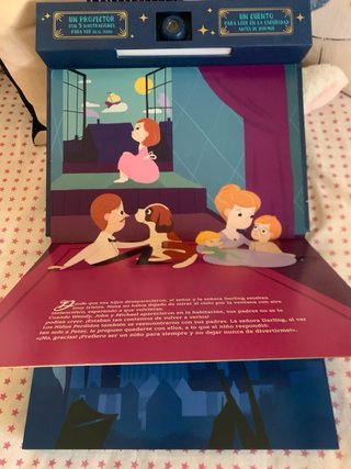 Libro Infantil Peter Pan con Proyector