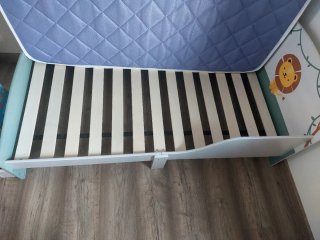 Cama infantil león con colchón nuevo 70×140 cm