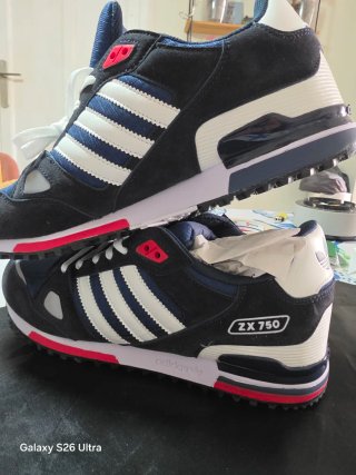 Preciosas Adidas SX 750