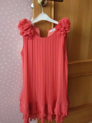 Vestido coral Mayoral T8 flores hombros