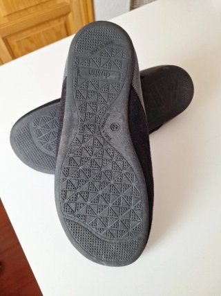 Zapatillas Dustin grises y negras