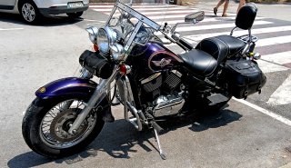 Kawasaki Vulcan 800 C Cruiser Morado