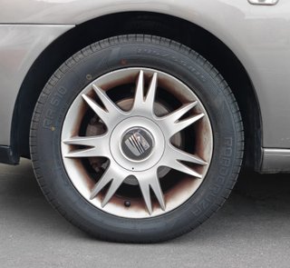 CORDOBA SPORT 1.9 TDI 100CV * 1 DUEÑO Y LIBRO *