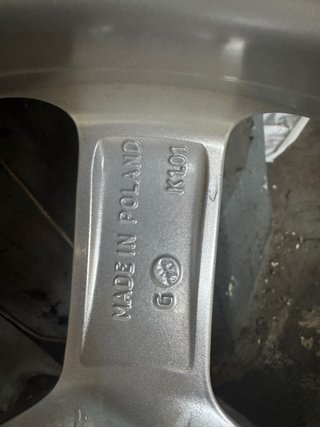 Llantas mas neumaticos MERCEDES !!originales !!