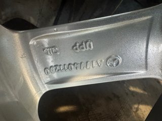Llantas mas neumaticos MERCEDES !!originales !!
