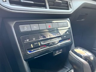 Volkswagen T-Cross Advance DSG