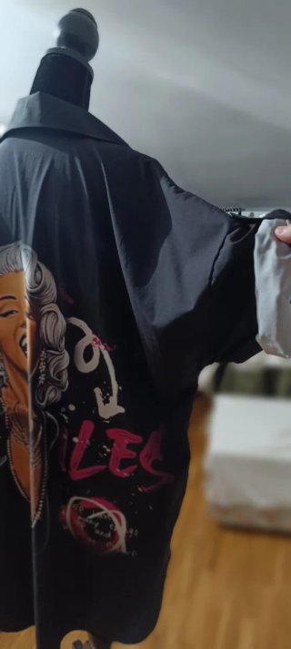 Vestido camisero estampado labios