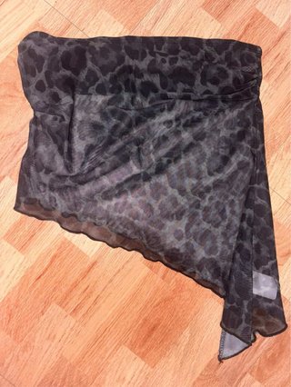 Top Leopardo Sin Mangas