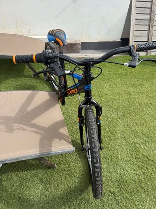 Bicicleta 24' con cambios Shimano