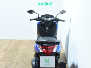 YAMAHA NMAX 125