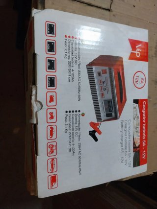 Cargador Batería Coche 5A-12V VIP