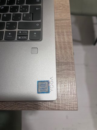 Lenovo Yoga 520 14 i7 8ª Gen 8GB SSD Táctil 360°