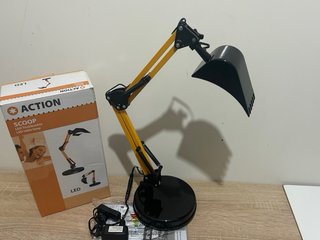 Lámpara de mesa excavadora