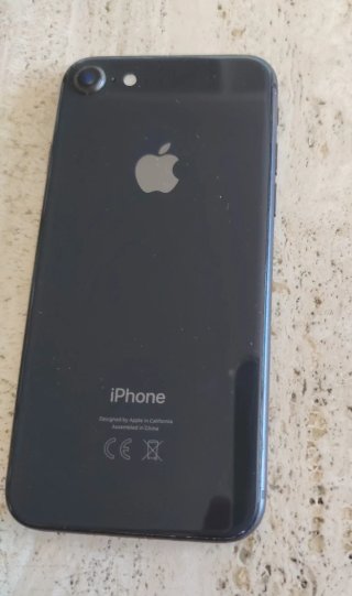 iPhone 8 64 GB Negro