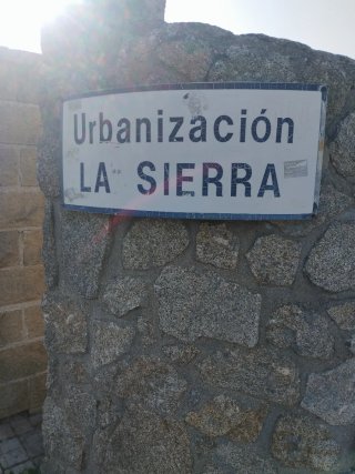 Terrenos urbanos en serranillos del valle Madrid .