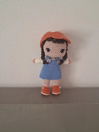 Muñeca crochet artesanal