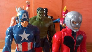 Figuras Marvel 30cm