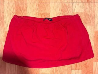 Top sin mangas rojo