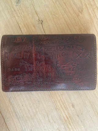 Cartera Levi's de cuero