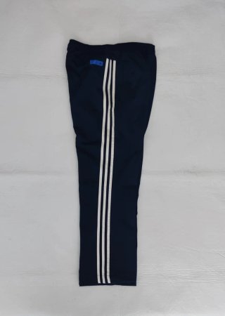 Chándal Adidas Talla 15-16 años / XS-S (176 cm)